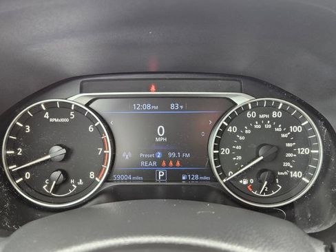 Used 2023 Nissan Altima 2.5 SV FWD image 25