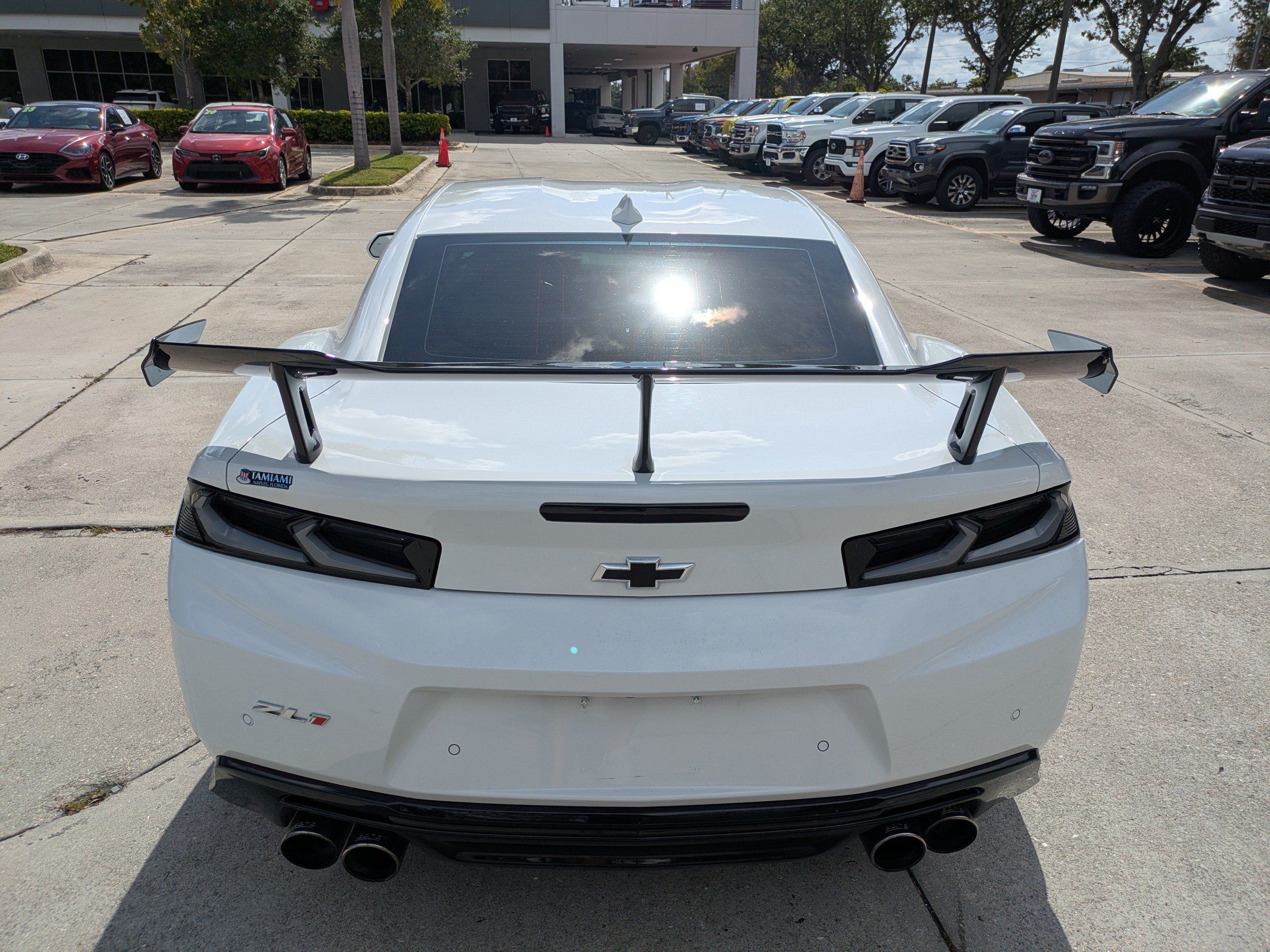 Used 2017 Chevrolet Camaro ZL1 RWD image 5