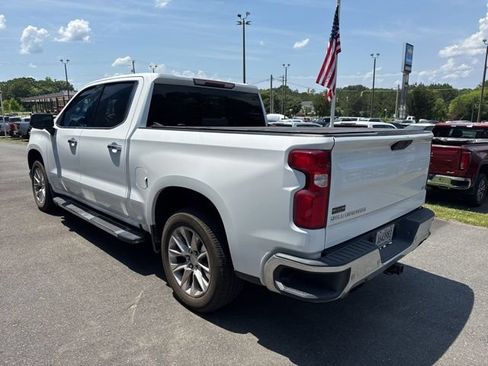 Used 2020 Chevrolet Silverado 1500 LTZ w/ LTZ Plus Package AWD/4WD image 4