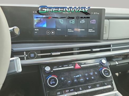 Used 2025 Hyundai Santa Fe SEL image 18