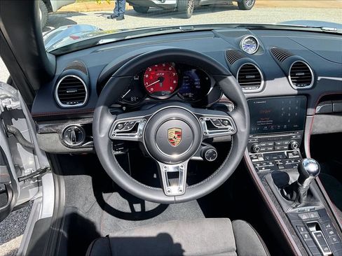 Certified 2024 Porsche 718 Boxster GTS RWD image 15