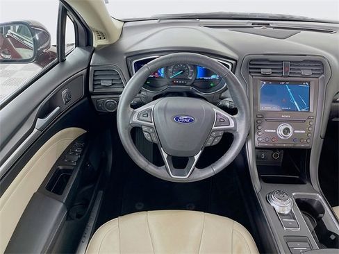 Used 2017 Ford Fusion Energi Titanium image 24
