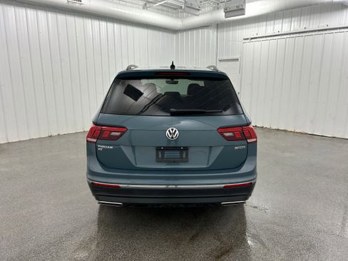 Used 2020 Volkswagen Tiguan SE AWD/4WD image 29