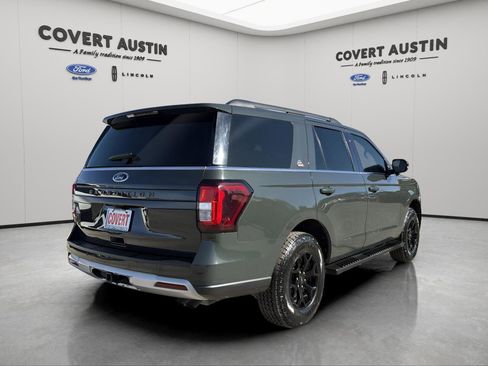 Used 2022 Ford Expedition Timberline image 5