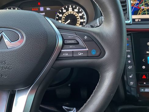 Used 2024 INFINITI QX50 Sport image 27