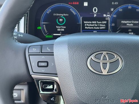 Certified 2026 Toyota Camry XLE image 23