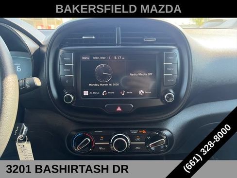 Used 2024 Kia Soul LX w/ Option Group 015 FWD image 21