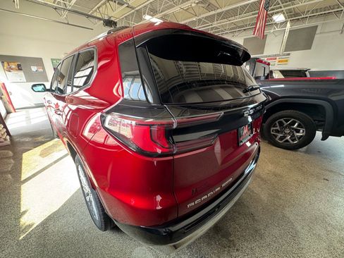 Certified 2024 GMC Acadia Denali w/ LPO, Floor Liner Package AWD/4WD image 7