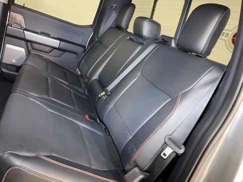 Used 2024 Ford F350 Lariat w/ Chrome Package image 11