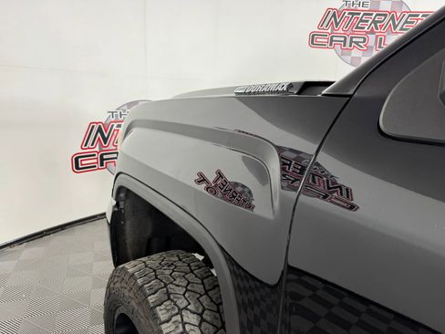 Used 2019 GMC Sierra 2500 Denali w/ Duramax Plus Package AWD/4WD image 24