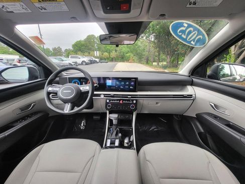 Used 2025 Hyundai Tucson SEL AWD/4WD image 15