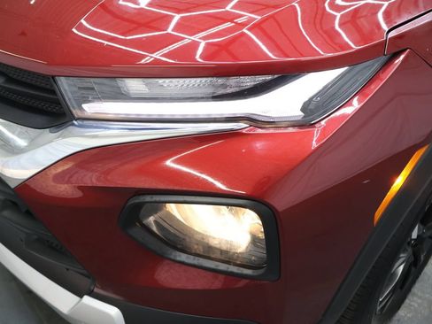 Used 2022 Chevrolet TrailBlazer LT w/ Convenience Package FWD image 28