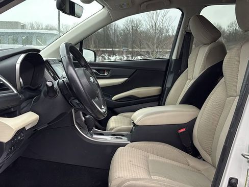 Used 2020 Subaru Ascent Premium w/ Convenience Package image 12