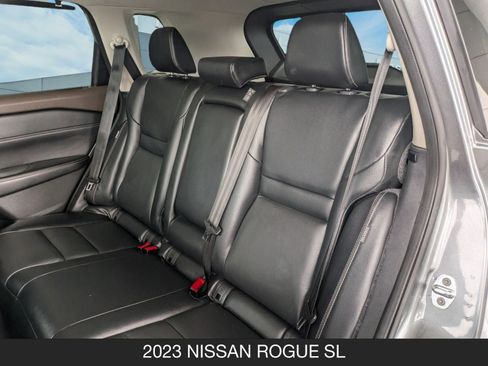 Used 2023 Nissan Rogue SL w/ SL Premium Package image 26