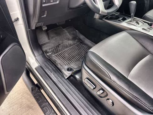 Used 2023 Toyota 4Runner SR5 Premium w/ Moonroof Package image 3