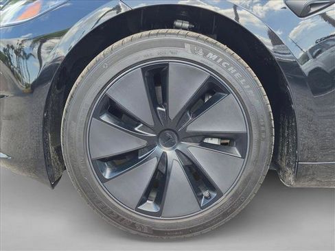 Used 2025 Tesla Model 3 RWD image 22