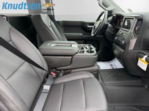 New 2025 Chevrolet Silverado 1500 W/T w/ WT Value Package image 17