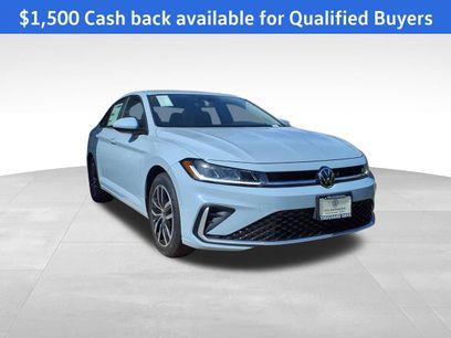 New 2025 Volkswagen Jetta SE