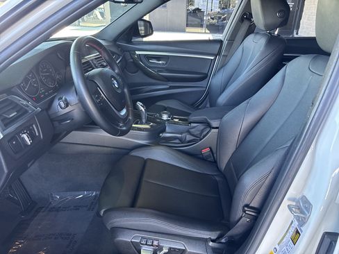 Used 2016 BMW 328i Sedan RWD image 16
