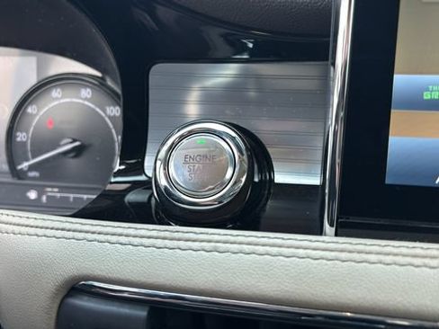 Used 2022 Lincoln Corsair FWD image 28