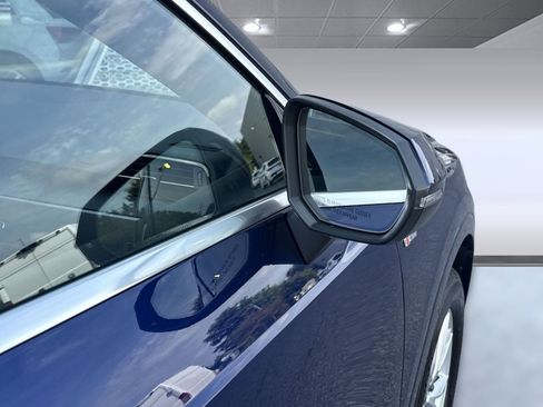 New 2025 Audi Q3 2.0T Premium image 24