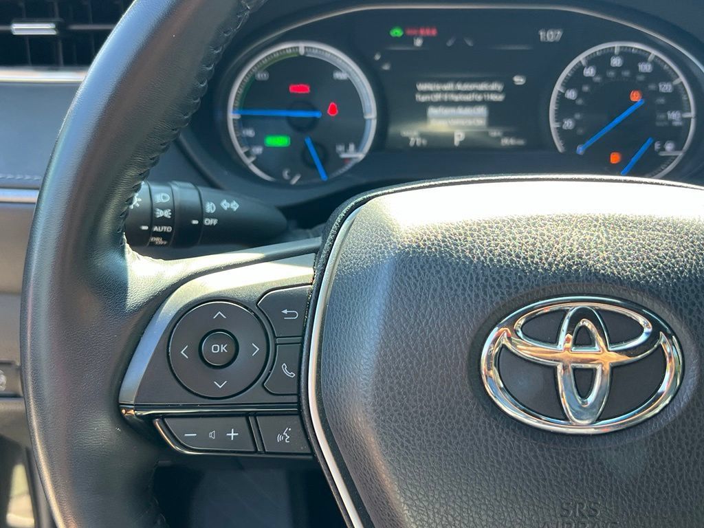 Used 2022 Toyota Venza Limited AWD/4WD image 22