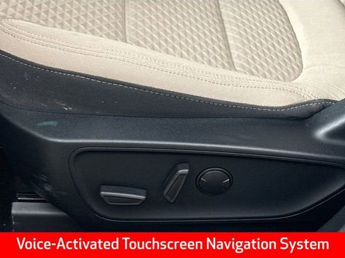 Used 2021 Ford Escape SE w/ Convenience Package image 25