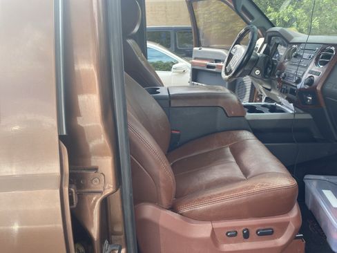Used 2012 Ford F350 King Ranch w/ King Ranch w/Chrome Pkg AWD/4WD image 22