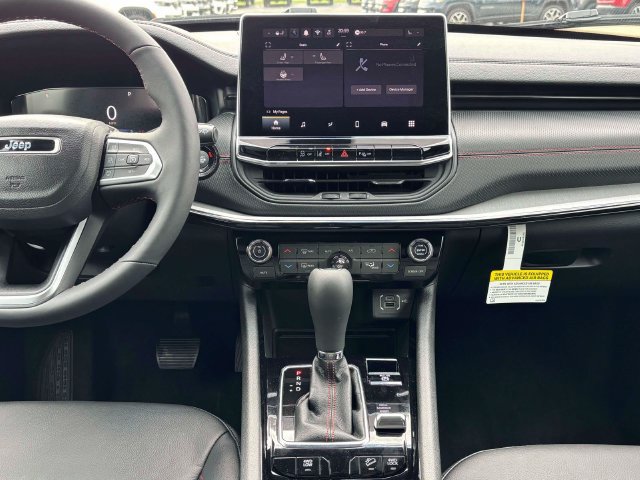 New 2027 Jeep Compass Trailhawk AWD/4WD image 14