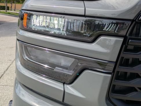 New 2026 RAM 3500 Big Horn AWD/4WD image 7