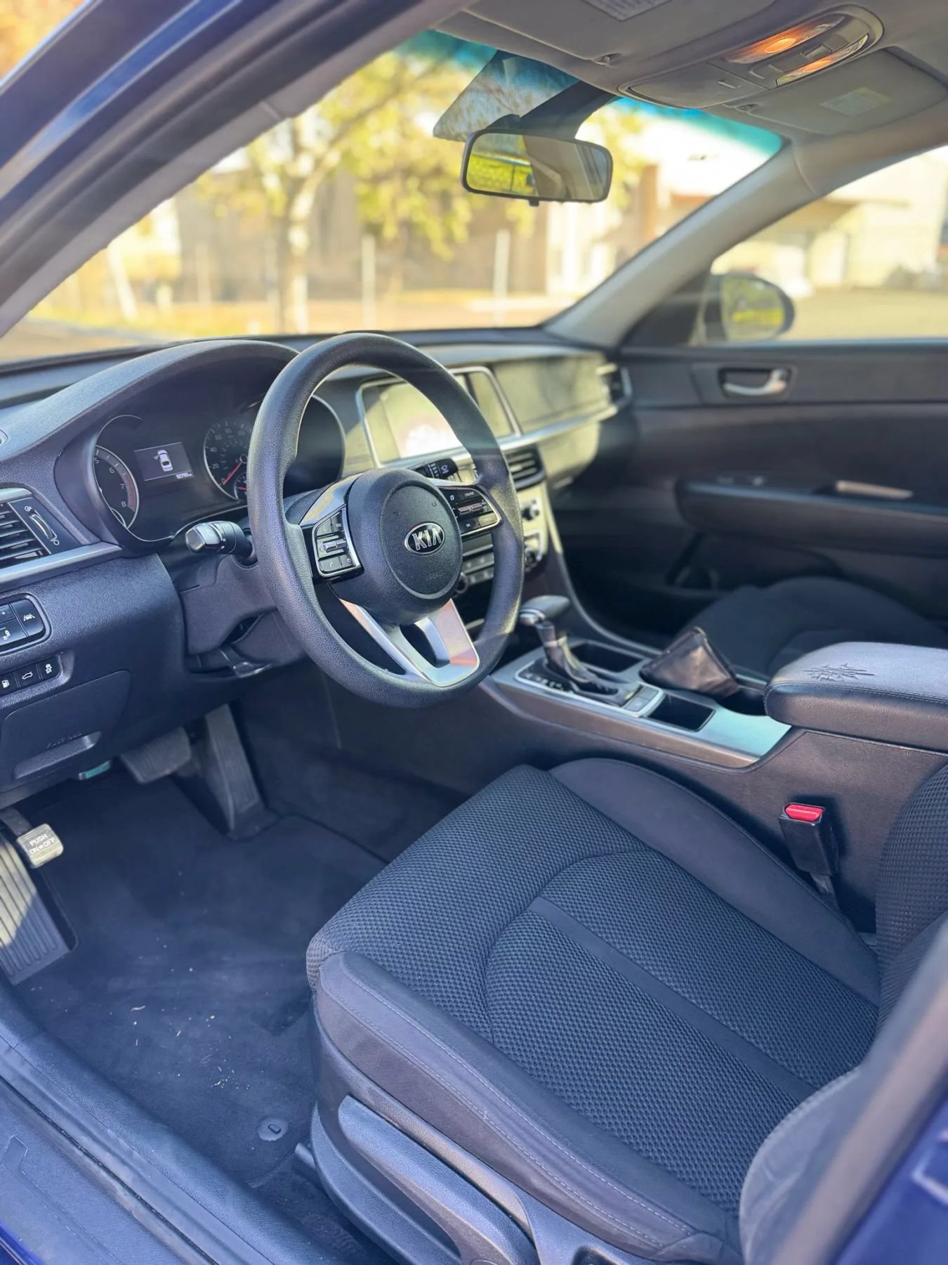 Used 2019 Kia Optima LX FWD image 31