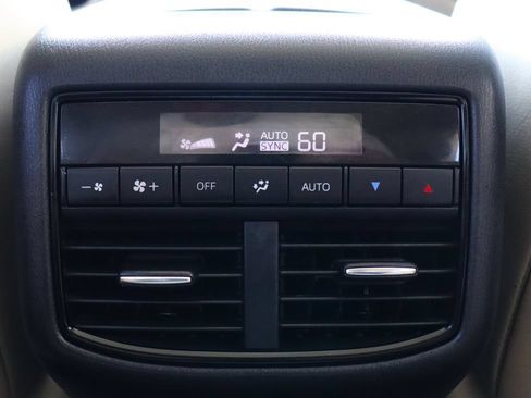 Used 2018 MAZDA CX-9 Touring w/ Touring Premium Package FWD image 35