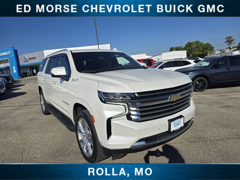 Certified 2023 Chevrolet Suburban High Country AWD/4WD image 1