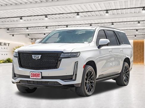 Certified 2024 Cadillac Escalade Sport Platinum w/ LPO, ONYX Package RWD image 13
