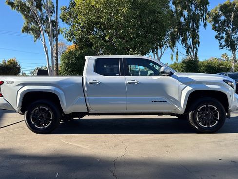 New 2025 Toyota Tacoma TRD Sport image 3