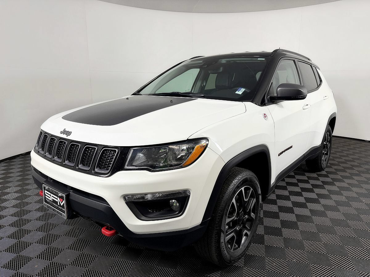 Used 2021 Jeep Compass Trailhawk AWD/4WD image 2