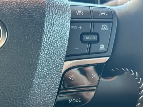 New 2026 Toyota Camry SE FWD image 27