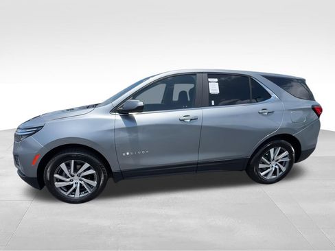 Used 2024 Chevrolet Equinox LT AWD/4WD image 5
