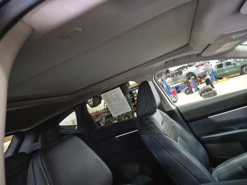 Used 2025 Nissan Murano Platinum image 13