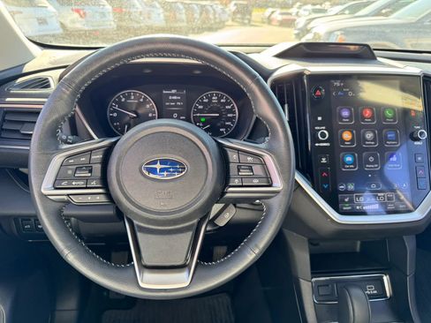Used 2024 Subaru Ascent Limited AWD/4WD image 12