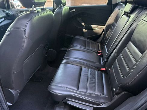 Used 2018 Ford Escape Titanium image 42