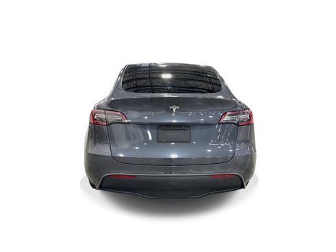 Certified 2022 Tesla Model Y Long Range AWD/4WD image 5