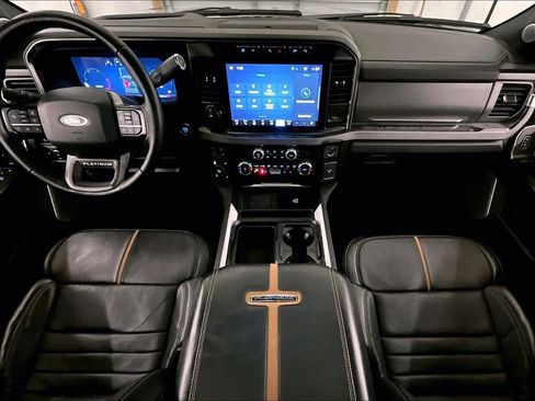 Used 2024 Ford F350 Platinum image 14
