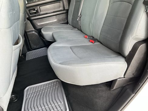 Used 2014 RAM 2500 Tradesman w/ Chrome Appearance Group AWD/4WD image 33