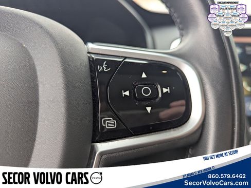 Certified 2022 Volvo XC90 T6 Inscription w/ Climate Package image 12
