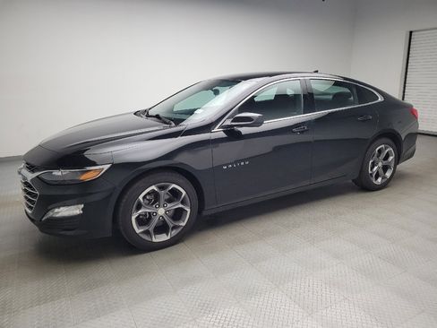Used 2024 Chevrolet Malibu LT FWD image 2