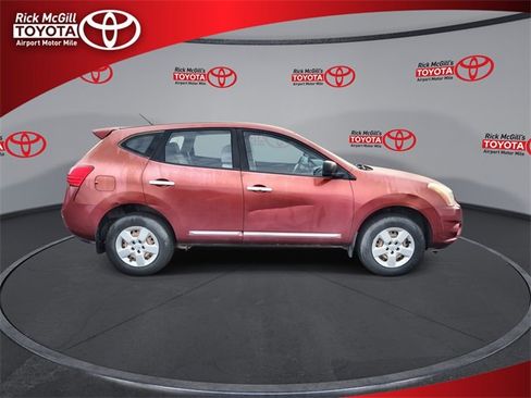 Used 2011 Nissan Rogue S image 9