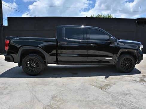 Used 2022 GMC Sierra 1500 Elevation AWD/4WD image 7