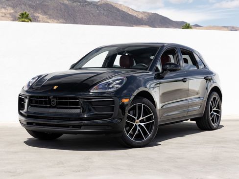 Certified 2025 Porsche Macan AWD/4WD image 1