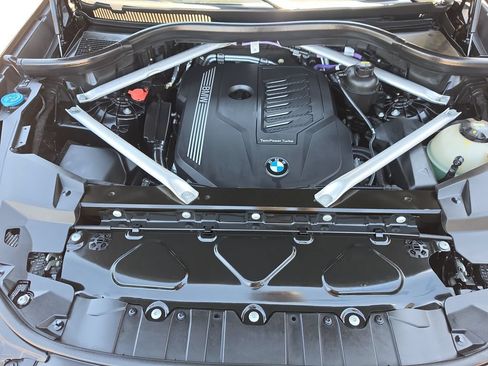 Used 2023 BMW X6 xDrive40i w/ Premium Package AWD/4WD image 24